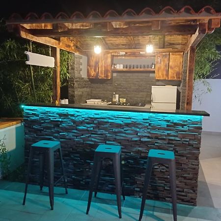 Holiday Home Carla And Dajana Veliki Vareški Exterior foto